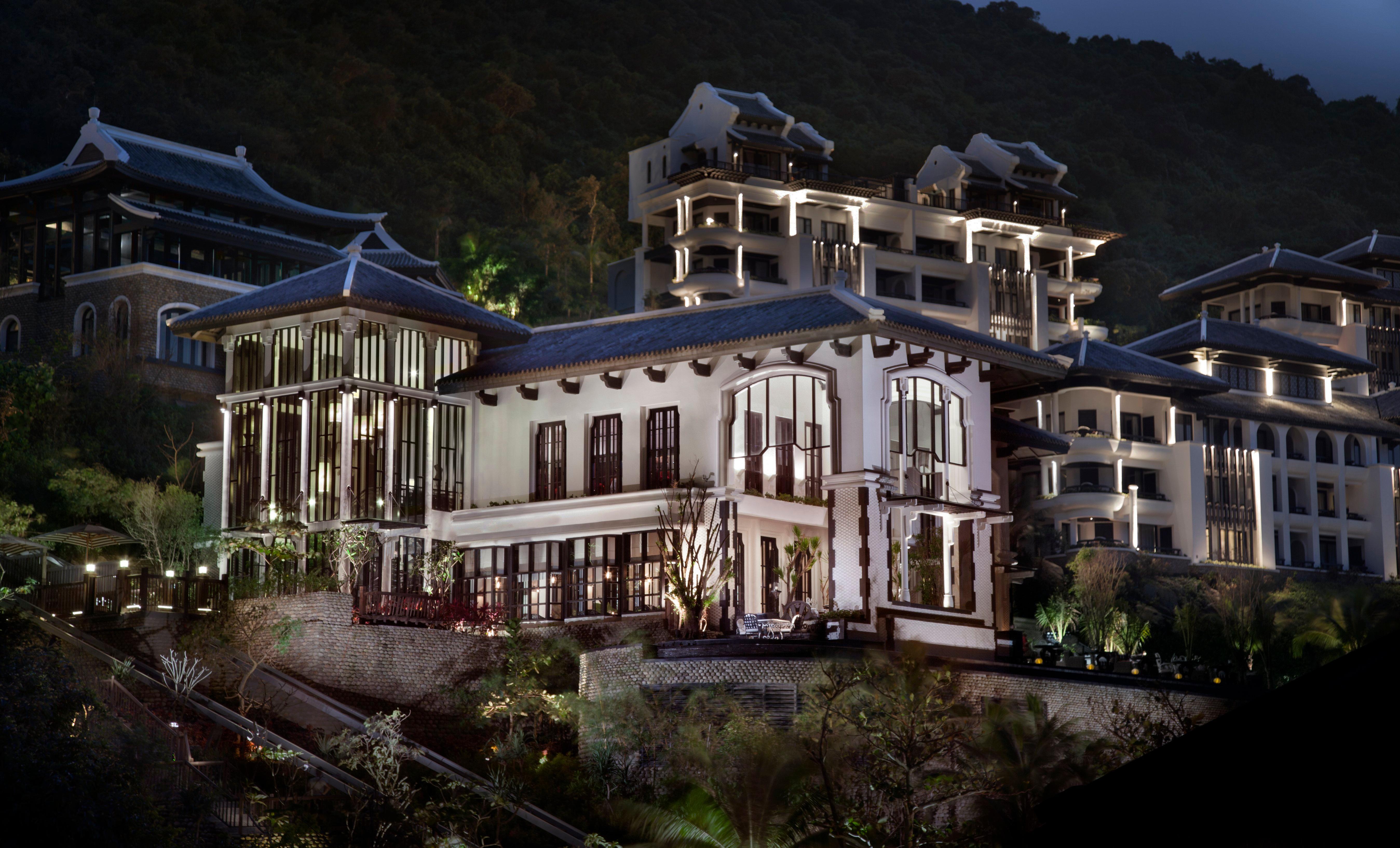 Intercontinental Danang Sun Peninsula Resort, An Ihg Hotel Exterior photo